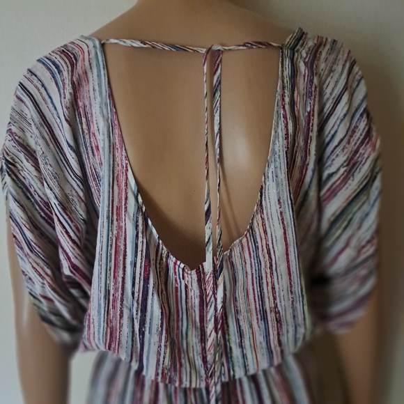 NWT BCBG Generation Striped Lightweight Sheerish  Shorts Romper/ Playsuit Med - Picture 8 of 16